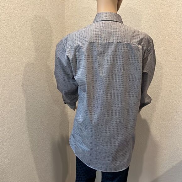 Neiman Marcus grey pattern button down shirt - Picture 3 of 5